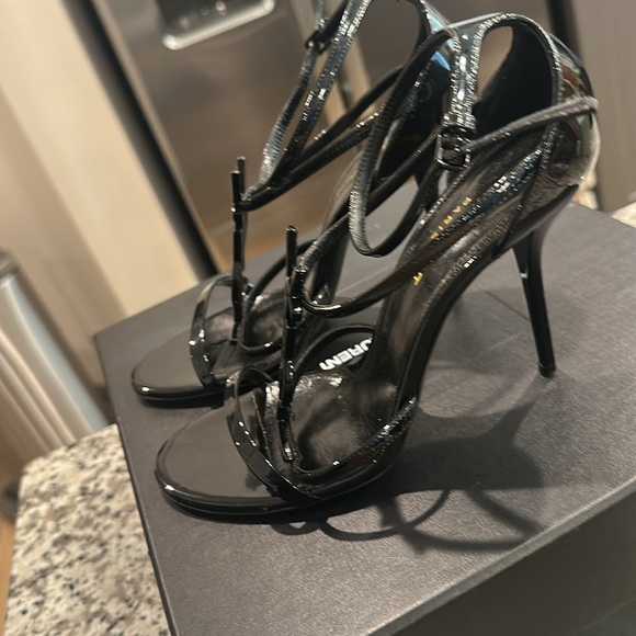 Saint Laurent Glossy Black Strappy Heels - Picture 8 of 17